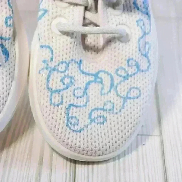 Allbirds white w/blue swirl size W9 sneakers 1119 rm1 - Picture 6 of 11